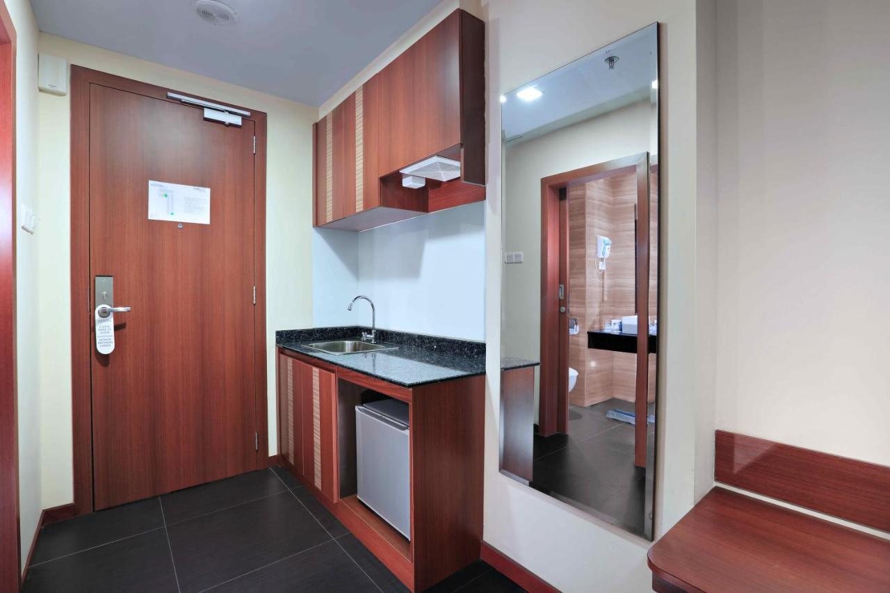 Aston Inn Gideon Batam Nagoya Luaran gambar