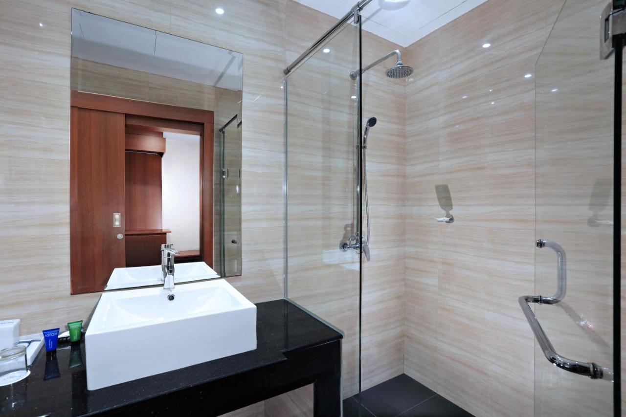 Aston Inn Gideon Batam Nagoya Luaran gambar