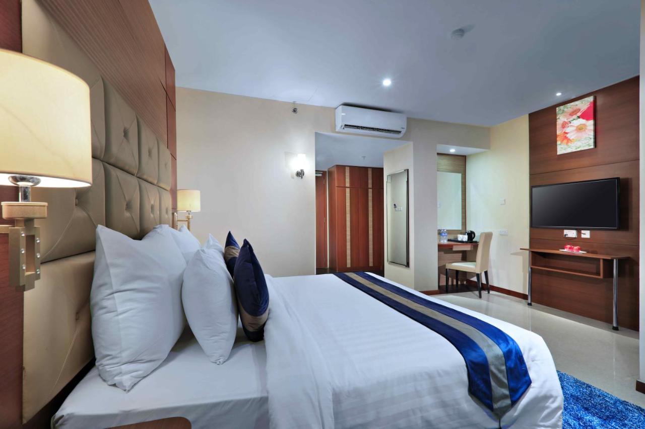Aston Inn Gideon Batam Nagoya Luaran gambar