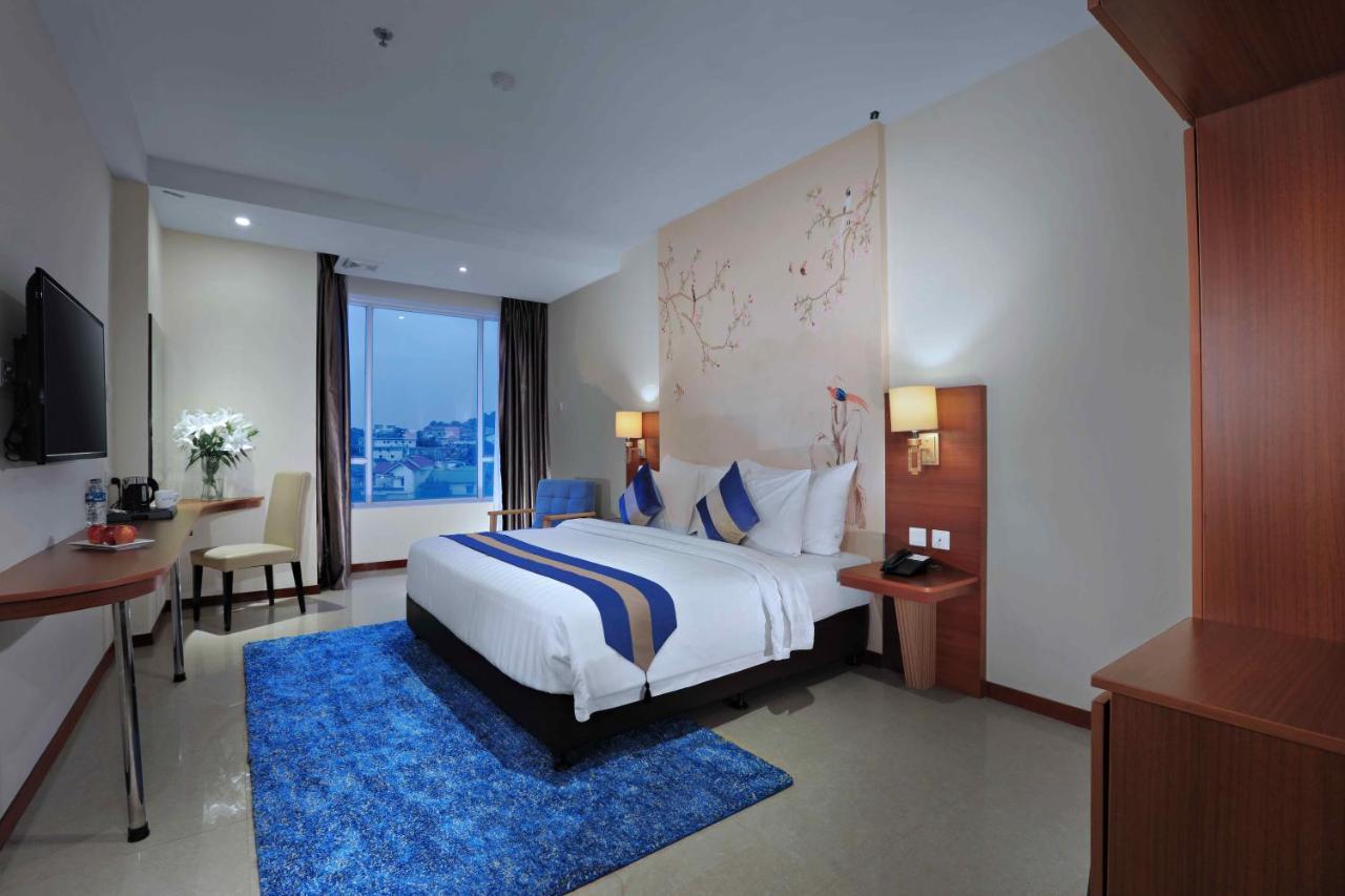 Aston Inn Gideon Batam Nagoya Luaran gambar