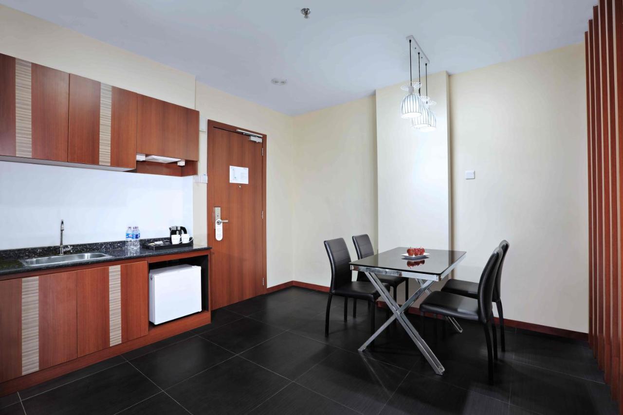 Aston Inn Gideon Batam Nagoya Luaran gambar