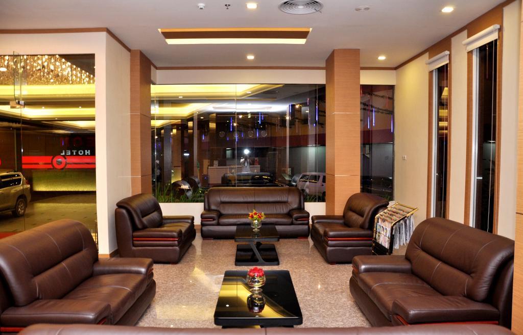 Aston Inn Gideon Batam Nagoya Luaran gambar