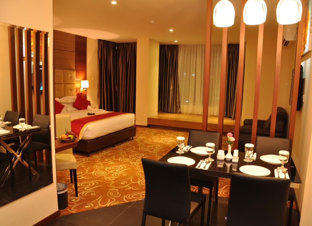 Aston Inn Gideon Batam Nagoya Luaran gambar