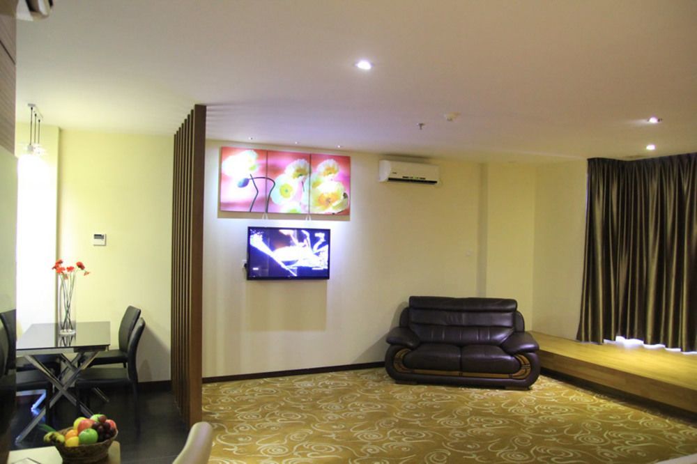 Aston Inn Gideon Batam Nagoya Luaran gambar